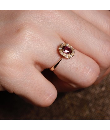 Bague marguerite améthyste diamants brillant des détails fins