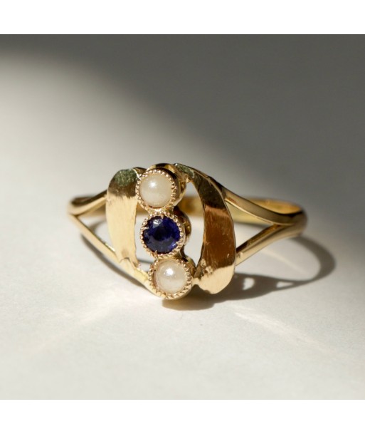 Bague perles et pierre bleue sur le site 