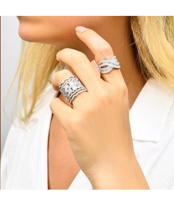 BAGUE COURTISANE store