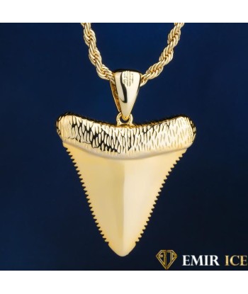 COLLIER PENDENTIF DENT DE REQUIN PLAQUE OR Faites des économies