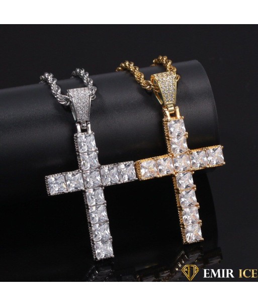 COLLIER PENDENTIF CROIX DIAMANT BAGUETTE les ligaments