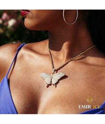 COLLIER PENDENTIF PAPILLON "ICONIC BUTTERFLY" de l' environnement