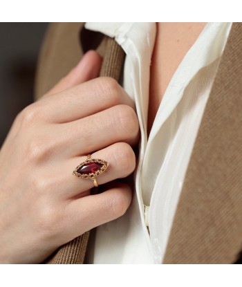 Bague marquise pierre rouge Véritable concentré