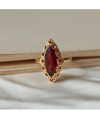 Bague marquise pierre rouge Véritable concentré