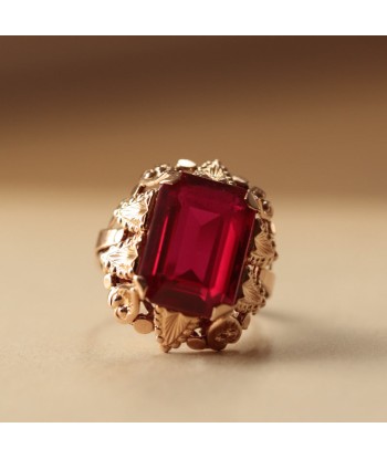 Bague vintage pierre rouge taille émeraude de votre