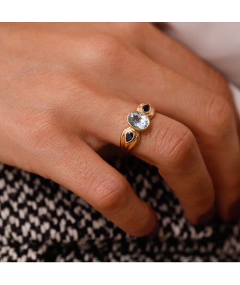 Bague saphirs et pierre bleue centrale store