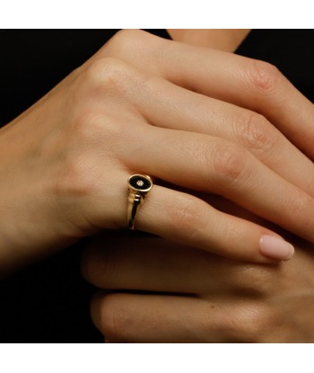 Bague chevalière onyx et brillant chez Cornerstreet bien 