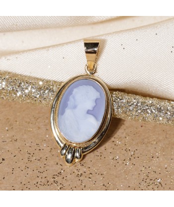 Pendentif camée or jaune sur agate En savoir plus