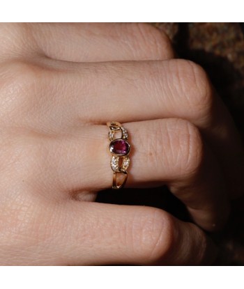 Bague rosace rubis et diamants Profitez des Offres !