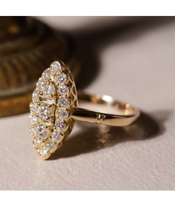 Bague marquise chaton ajouré or jaune et diamants de la marque