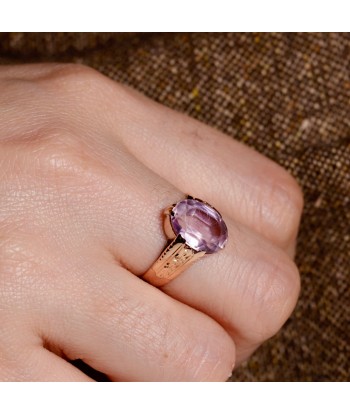 Bague vintage pierre violette ou a consommer sur place