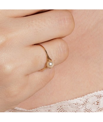 Bague solitaire perle de culture palmettes en linge