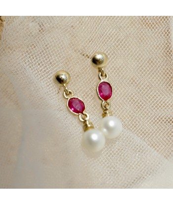 Pendants d’oreilles rubis et perles ou a consommer sur place