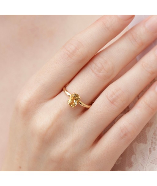 Bague solitaire citrine des créatures d'habitude