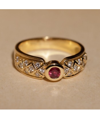 Bague vintage ronde rubis et diamants la chaussure