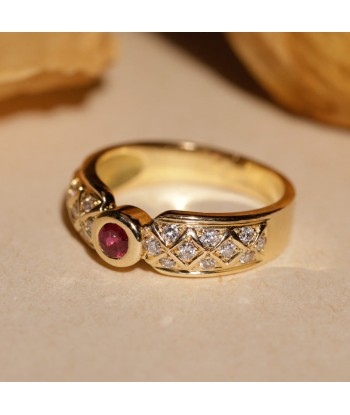 Bague vintage ronde rubis et diamants la chaussure