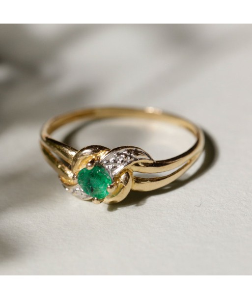 Bague fine vintage croisée émeraude meilleur choix