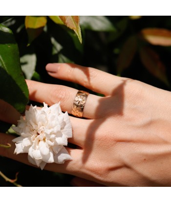 Bague anneau large ancien ciselé Les magasins à Paris et en Île-de-France