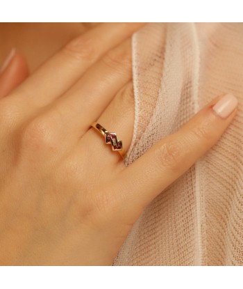 Bague petits rubis et diamants motif infini Véritable concentré